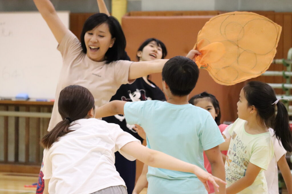 インクルーシブダンスワークショップ「のはらハみどり」Aコース「親子で一緒にダンス・ダンス」の画像