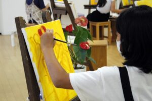 子どものためのプログラム「素材に挑戦! 油絵をかこう」<全4回>の画像