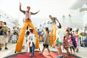 サムネイル画像：開館20周年記念ワークショップ〈表現と生活をめぐる〉vol.3「子どもたちが“ゆっくり・じっくり学ぶ”を地域でつくるには？」