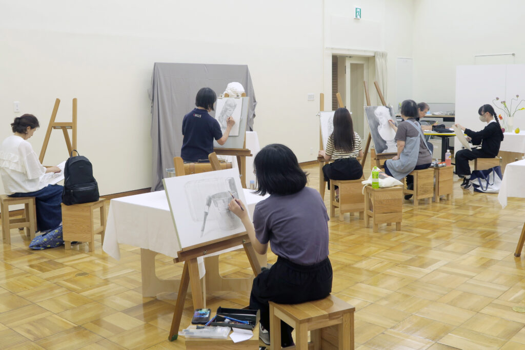 オープンスタジオ平面室　静物デッサン（C・Dコース）の画像