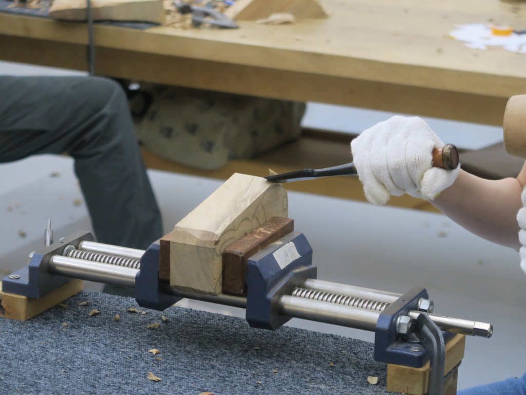 オープンスタジオ立体室　木彫（A・Bコース）の画像