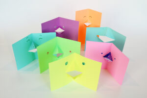 みんなのアートひろば 「歌う♪ぱくぱく紙工作」の画像