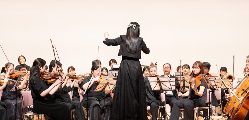 第5回アジュライトミュージックコンサート　Erisa作曲・指揮　アジュライト・シンフォニーオーケストラ初演の画像