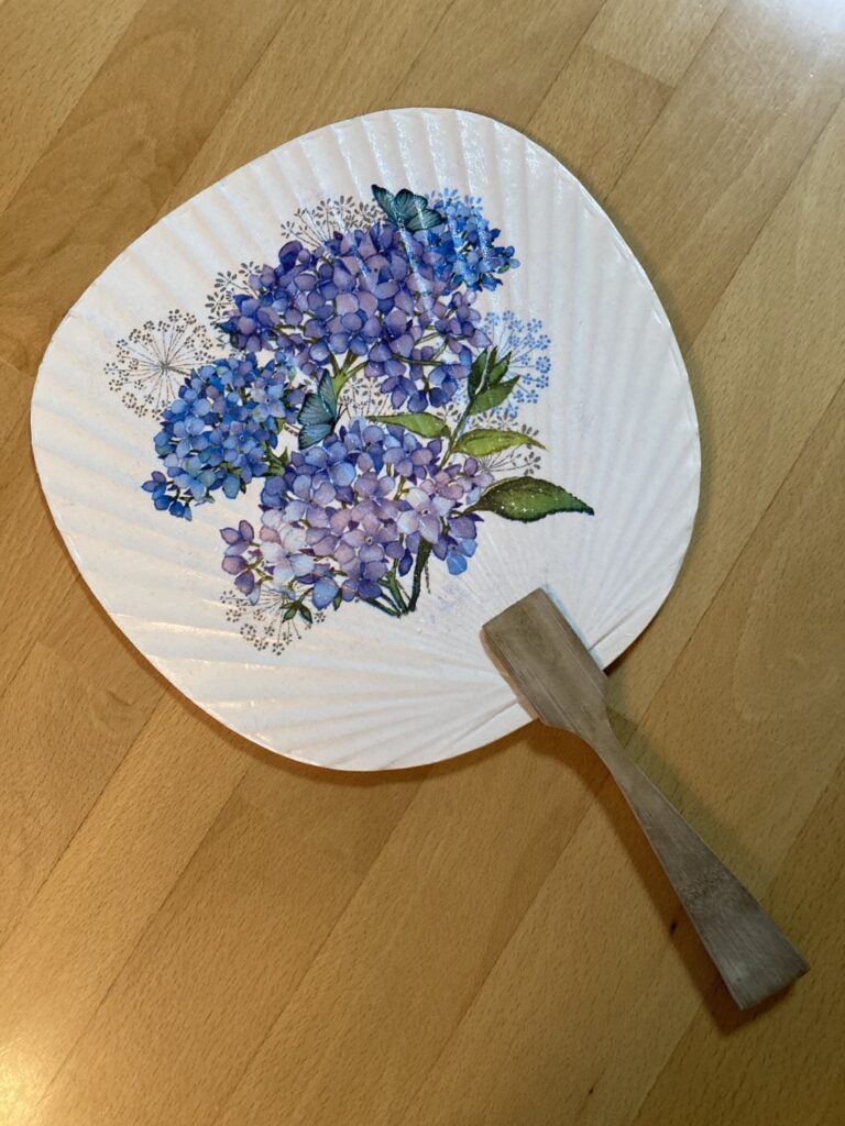 【募集中】【デコパージュでうちわ作り】の画像